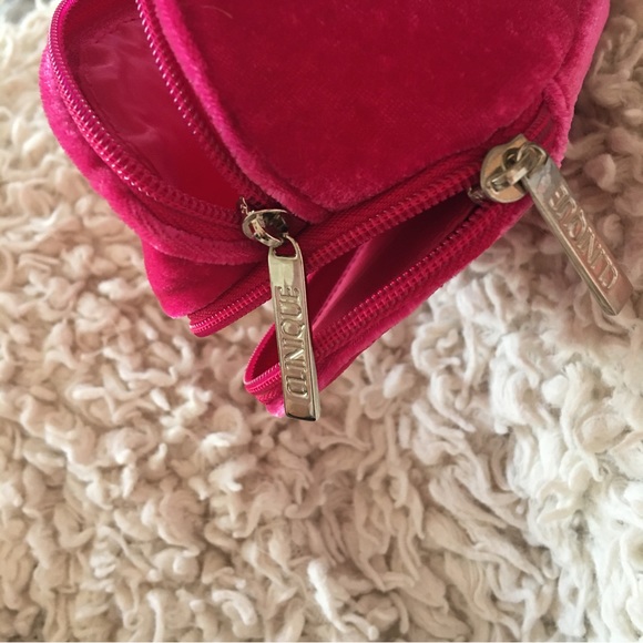 Clinique velvet velour fuzzy Barbie pink fuschia makeup pencil case organizer - Picture 9 of 9